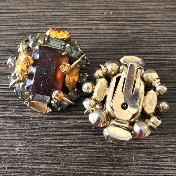 Vintage amber & gold beaded clip on earrings - Picture 2 of 2